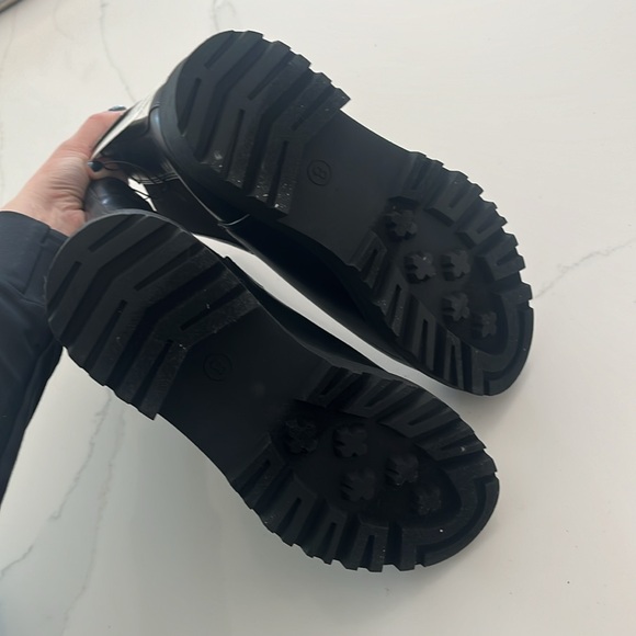 NWT black boots size 8 - Picture 3 of 3